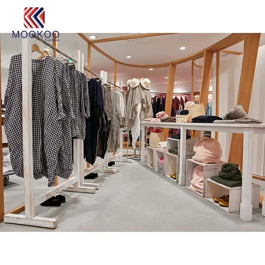 Modern Garment Showroom Design